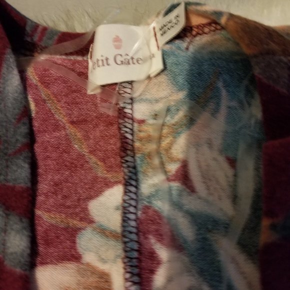 Petit Gateau Fleece Sweater Floral Design New - Picture 3 of 7